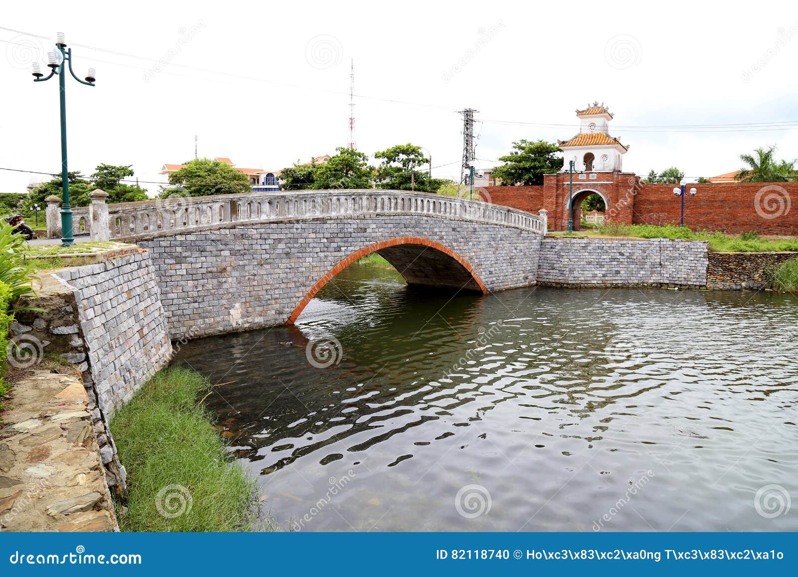 gate into dong hoi citadel, quang binh, viet nam 2